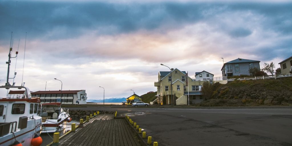 Visserstadje aan de oost kust van  IJsalnd 